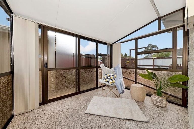 Photo of property in 2/10 Nyoli Street, Northcote, Christchurch, 8052