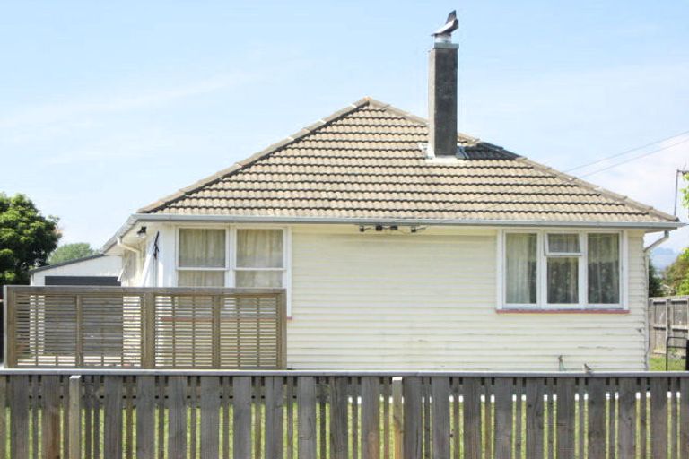 Photo of property in 24 Doreen Street, Aranui, Christchurch, 8061
