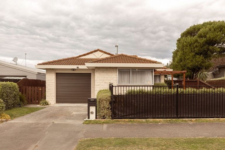 Photo of property in 161 Pacific Road, North New Brighton, Christchurch, 8083