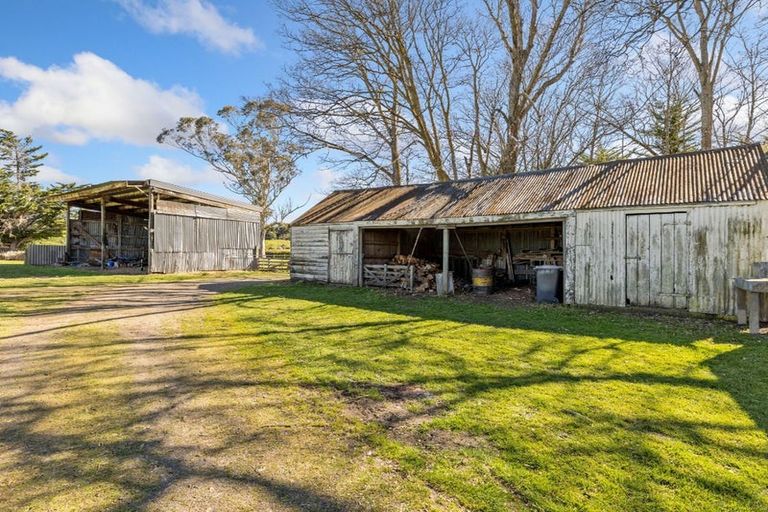 Photo of property in 36 Bridge Street, Coalgate, 7673