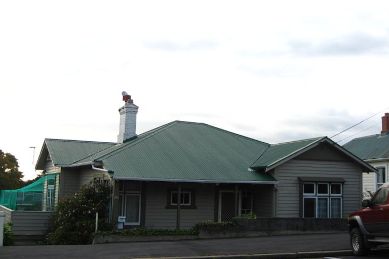 Photo of property in 28 Hazel Avenue, Caversham, Dunedin, 9012