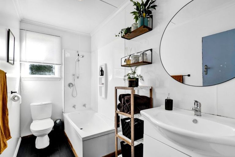 Photo of property in 153 Portia Street, Stratford, 4332