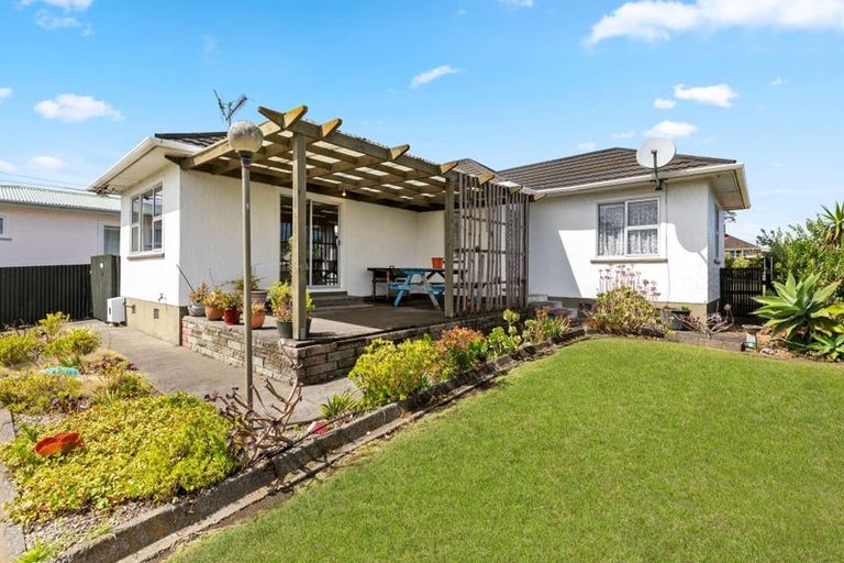 Photo of property in 83 Puriri Street, Gonville, Whanganui, 4501
