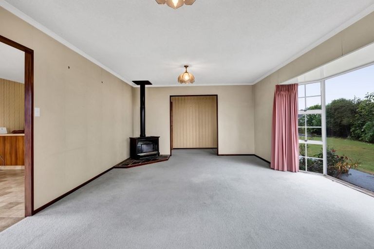 Photo of property in 34 Heta Road, Highlands Park, New Plymouth, 4312