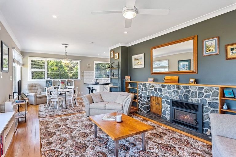 Photo of property in 16 Webber Street, Paraparaumu Beach, Paraparaumu, 5032