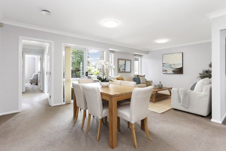 Photo of property in 3 Muir Avenue, Mangere Bridge, Auckland, 2022