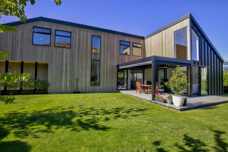 Photo of property in 11 Stewart Street, Frankton, Queenstown, 9300