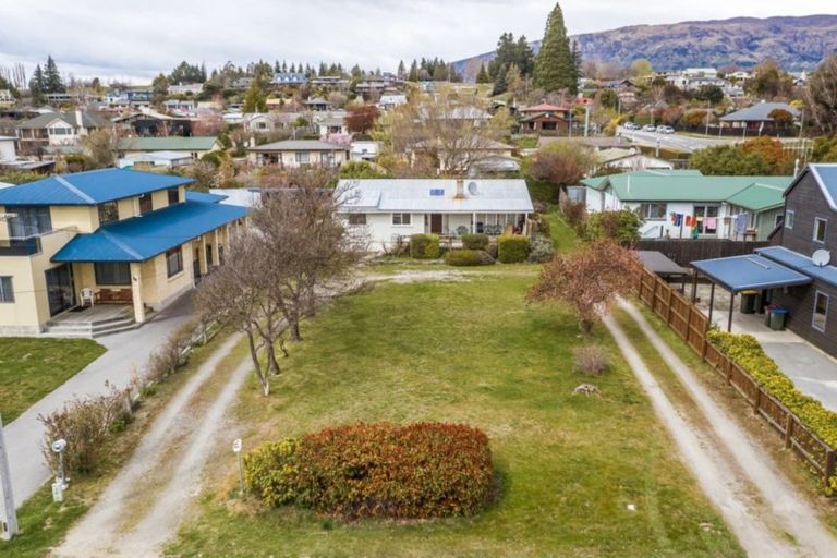 Photo of property in 168 Upton Street, Wanaka, 9305