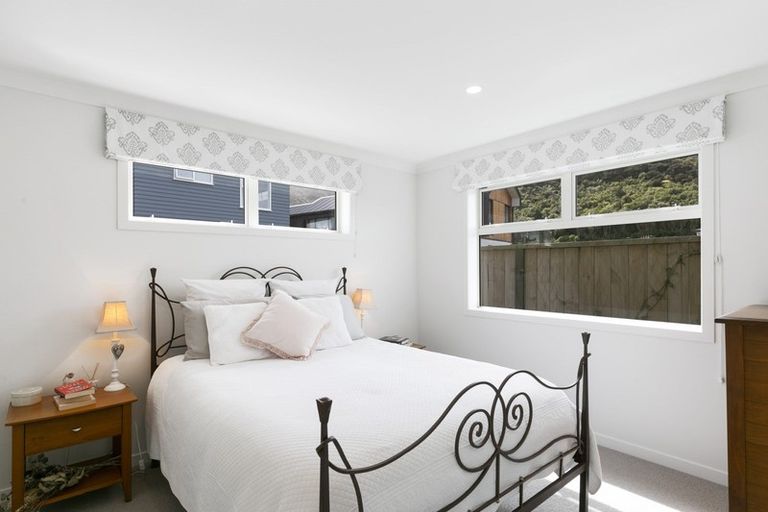 Photo of property in 98 Silverstream Road, Crofton Downs, Wellington, 6035