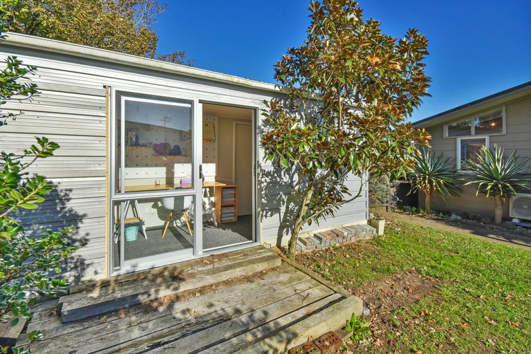 Photo of property in 1/27 Reelick Avenue, Pakuranga Heights, Auckland, 2010