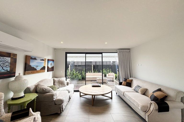 Photo of property in 202c Edgeware Road, Edgeware, Christchurch, 8013