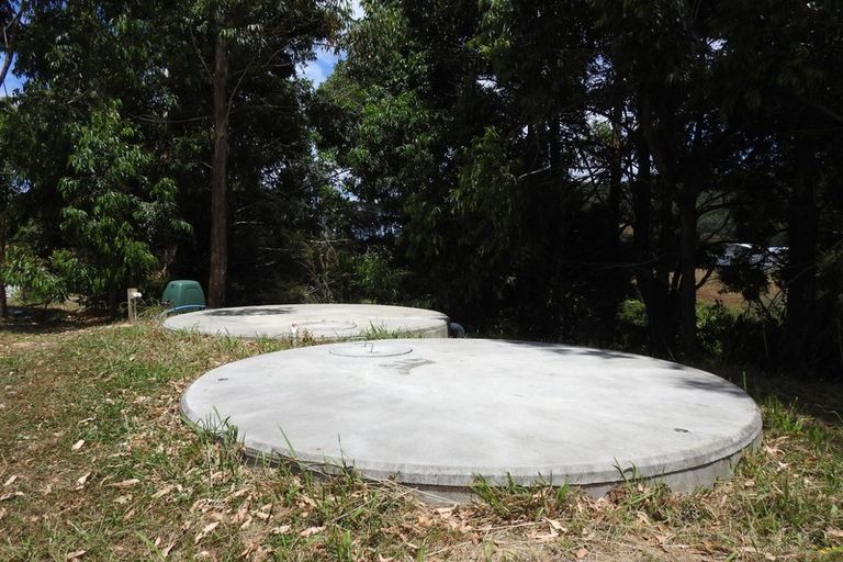 Photo of property in 11 Mick Dillon Road, Tahekeroa, Kaukapakapa, 0873