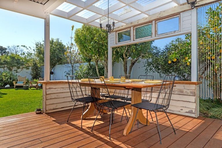 Photo of property in 210 Rutene Road, Kaiti, Gisborne, 4010