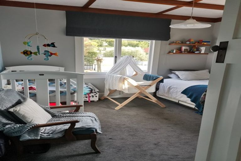 Photo of property in 7 Main Street, Hospital Hill, Napier, 4110