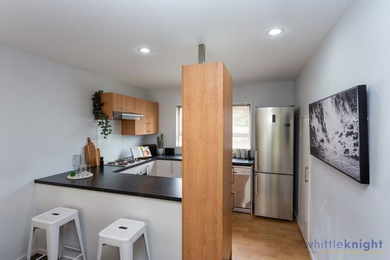 Photo of property in 4/75 Burke Street, Addington, Christchurch, 8024