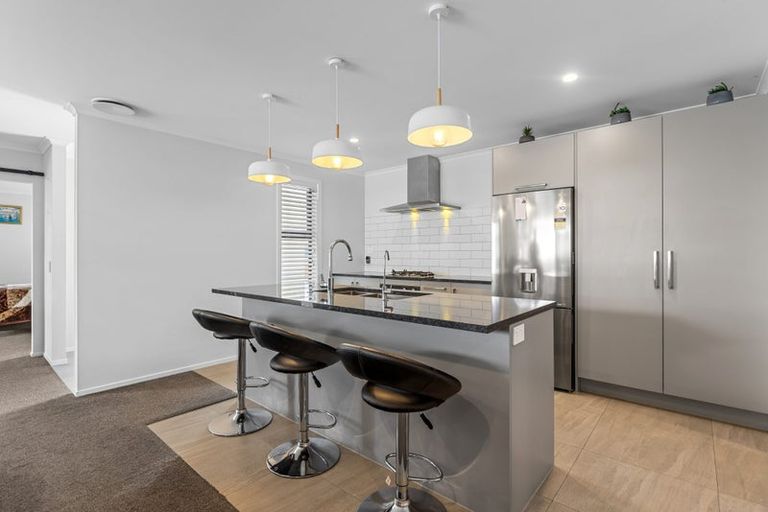 Photo of property in 6 Howie Rise, Te Puke, 3119