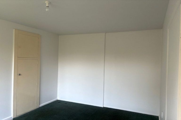 Photo of property in 8 Lochee Road, Upper Riccarton, Christchurch, 8041