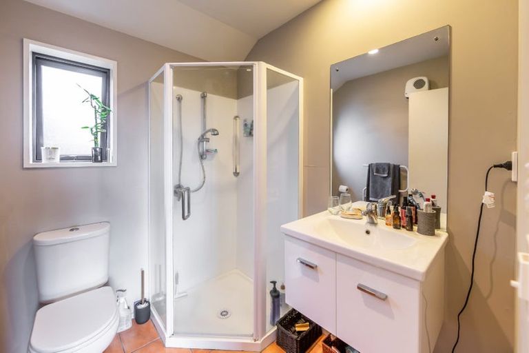 Photo of property in 174 Strickland Street, Sydenham, Christchurch, 8023