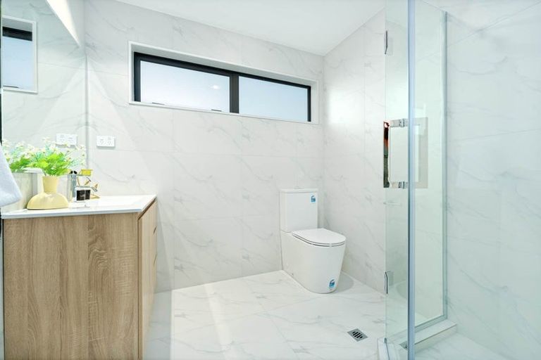 Photo of property in 107b Rathgar Road, Henderson, Auckland, 0610