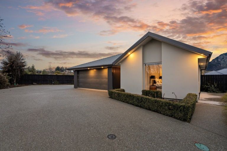 Photo of property in 7 Mallard Street, Albert Town, Wanaka, 9305