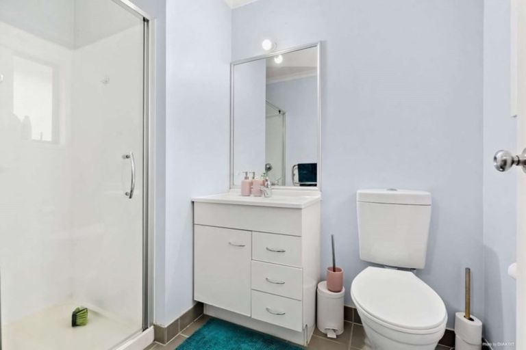 Photo of property in 5 Waitaua Street, Papakura, 2110