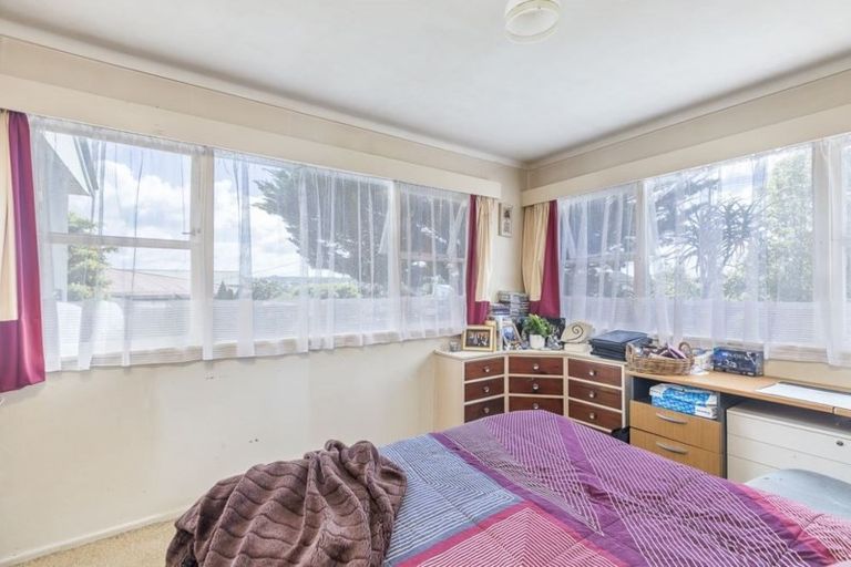 Photo of property in 832 Whangaparaoa Road, Manly, Whangaparaoa, 0930