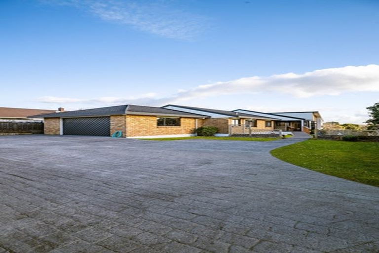 Photo of property in 9c Del Mar Place, Merrilands, New Plymouth, 4312