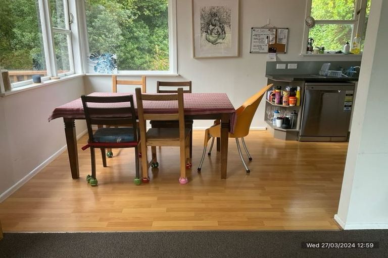 Photo of property in 35a Kinghorne Street, Strathmore Park, Wellington, 6022