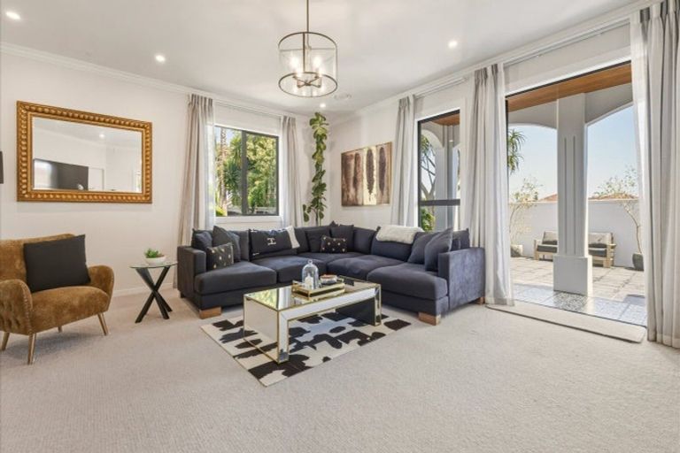 Photo of property in 15 Saint Clair Place, Papamoa Beach, Papamoa, 3118