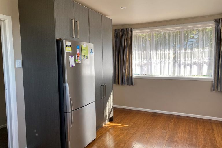 Photo of property in 37 Desert Gold Street, Ascot Park, Porirua, 5024