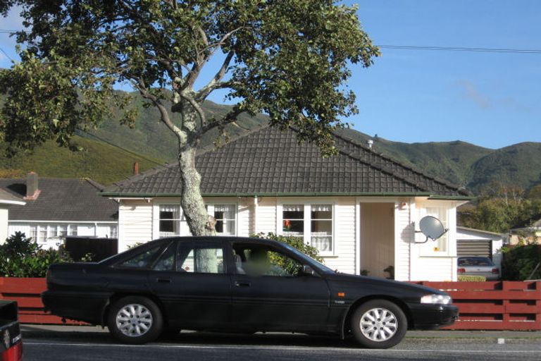 Photo of property in 70 Rata Street, Naenae, Lower Hutt, 5011