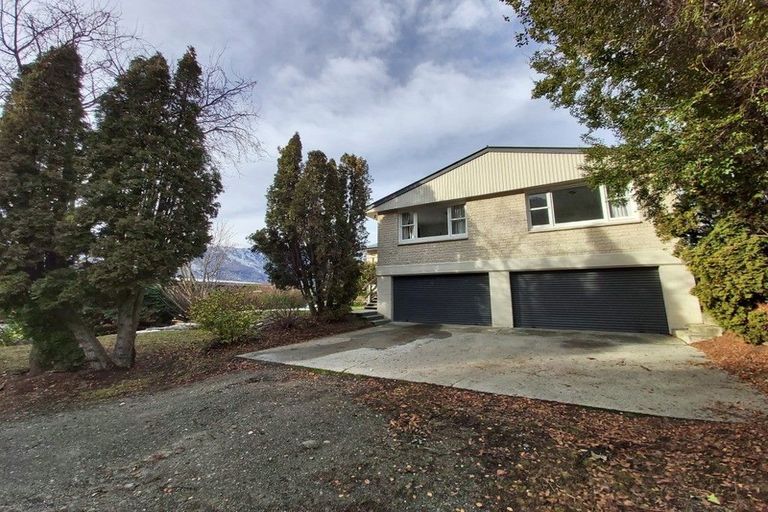 Photo of property in 689 Frankton Road, Queenstown, 9300