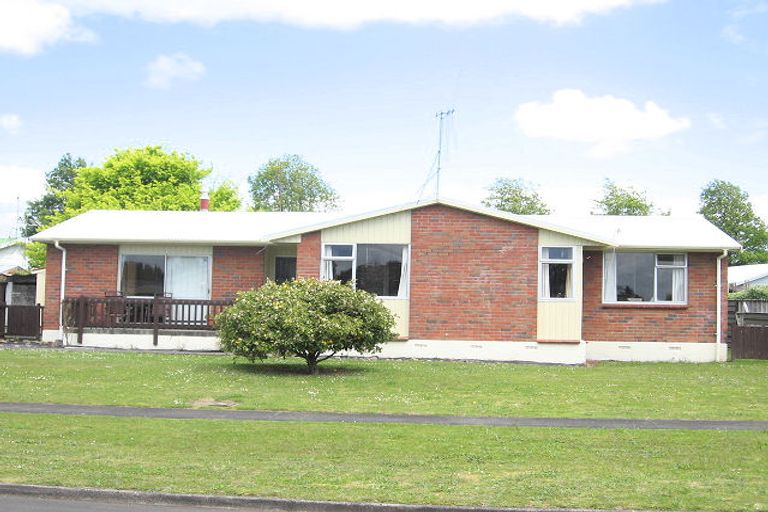 Photo of property in 4 Sewell Place, Leamington, Cambridge, 3432