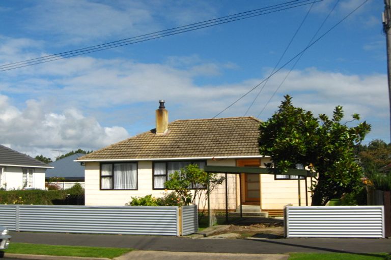Photo of property in 90 Argyle Street, Mosgiel, 9024