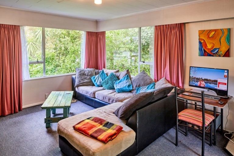 Photo of property in 1/20 Yarrow Place, Papakowhai, Porirua, 5024