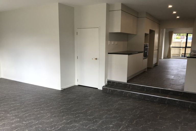 Photo of property in 9 Sophie Lane, Henderson, Auckland, 0612