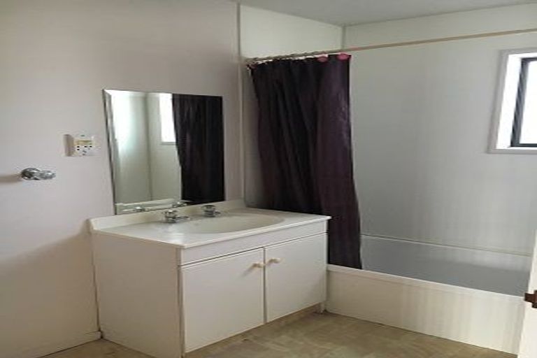 Photo of property in 3/88 Barbour Street, Waltham, Christchurch, 8011