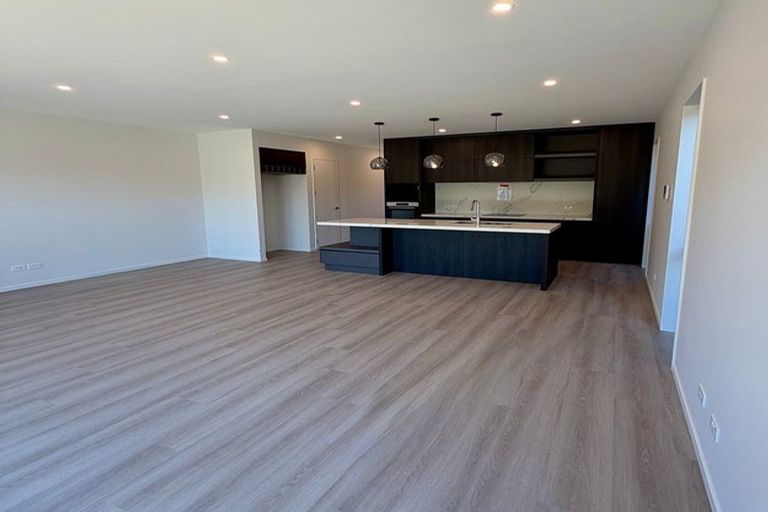 Photo of property in 9/299 Te Taruna Drive, Wainui, 0932