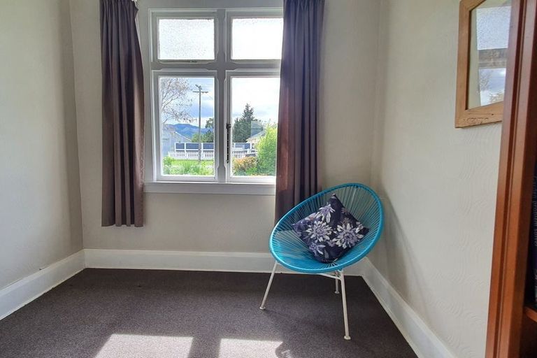 Photo of property in 48 Allan Street, Waimate, 7924