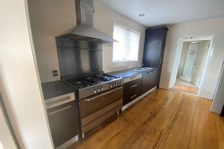 Photo of property in 62 Cardiff Road, Pakuranga, Auckland, 2010