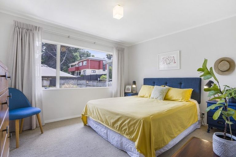Photo of property in 2/30 Howe Street, Howick, Auckland, 2014