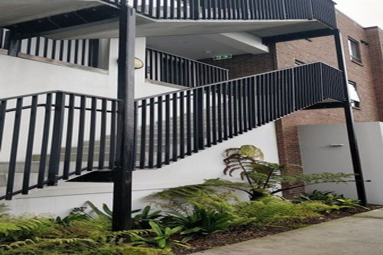 Photo of property in 109/81 Mapou Road, Hobsonville, Auckland, 0616