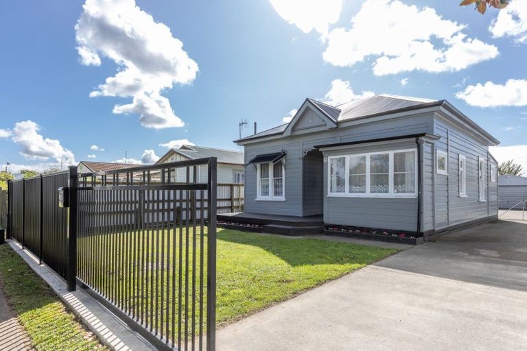 Photo of property in 615 Queen Street West, Saint Leonards, Hastings, 4120