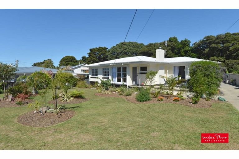 Photo of property in 28 Tui Crescent, Maunu, Whangarei, 0110