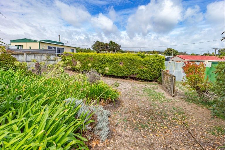 Photo of property in 55 Koputara Road, Himatangi Beach, Foxton, 4891