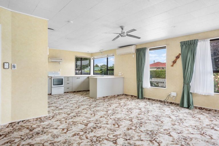 Photo of property in 115 Broughton Street, Gore, 9710