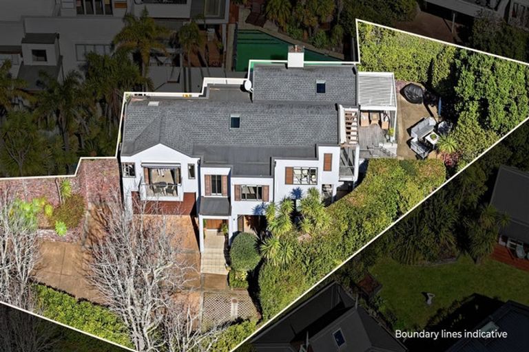 Photo of property in 32a Castor Bay Road, Castor Bay, Auckland, 0620
