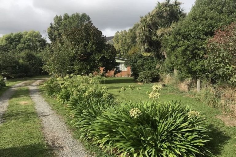 Photo of property in 116 Western Valley Road, Little River, 7591