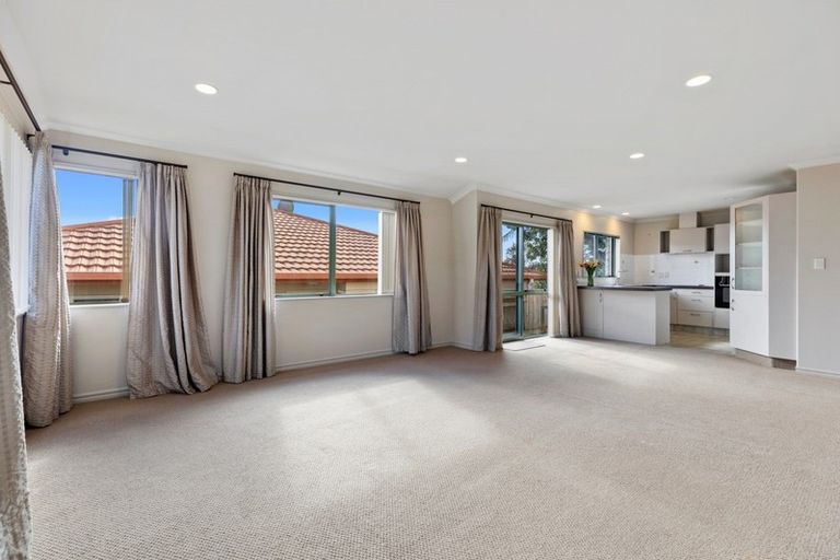 Photo of property in 6 Verona Way, Judea, Tauranga, 3110