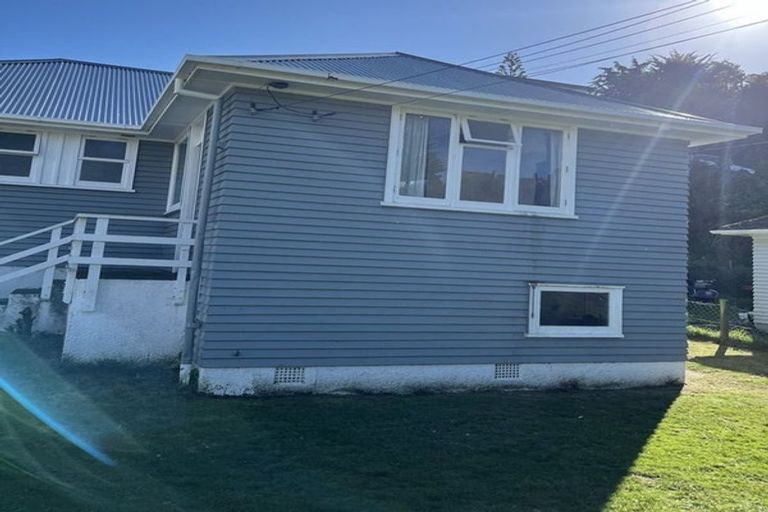 Photo of property in 47 Dimock Street, Titahi Bay, Porirua, 5022